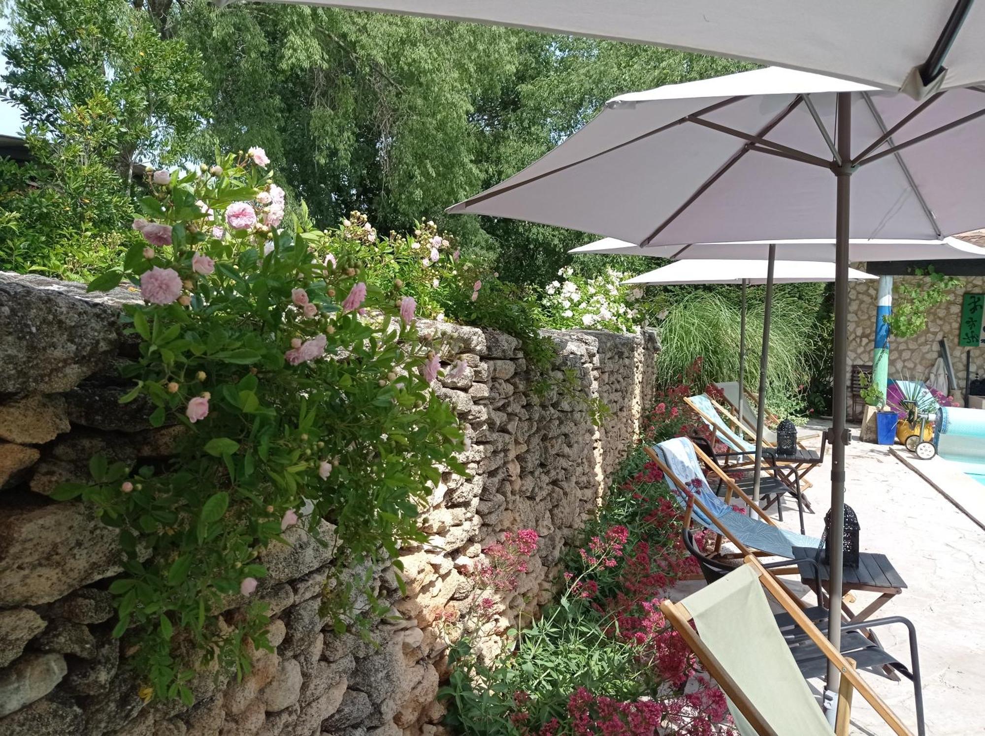 Bed and Breakfast La Bastide De Boisset Argilliers Exterior foto